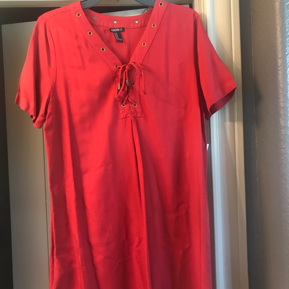Tunic / dress with tie in the front